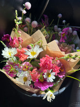 Load image into Gallery viewer, Biweekly Bouquet Flower Subscription
